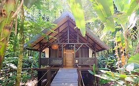 Almonds&Corals Lodge